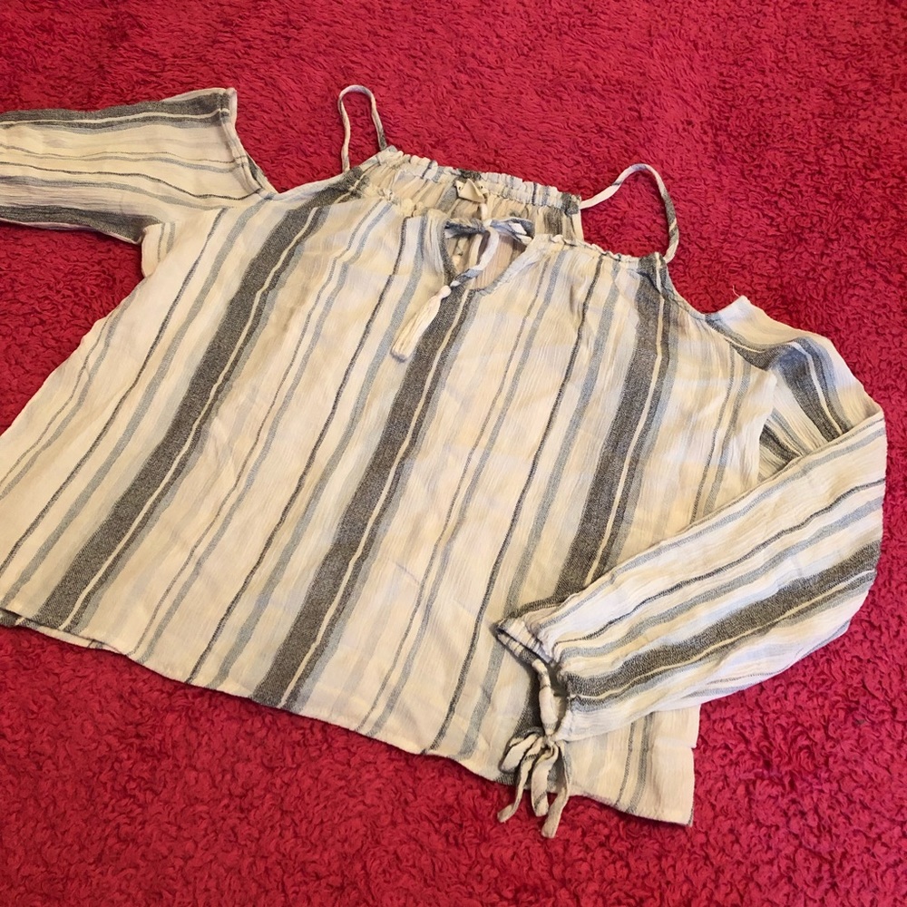 Aerospotale top